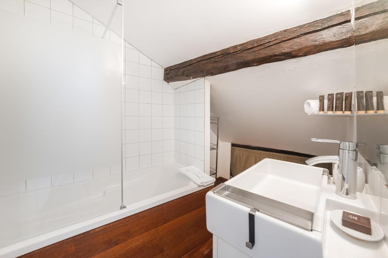 Апартаменты Le Philosophe - Flat In The Heart Of Annecy'S Old Town Экстерьер фото